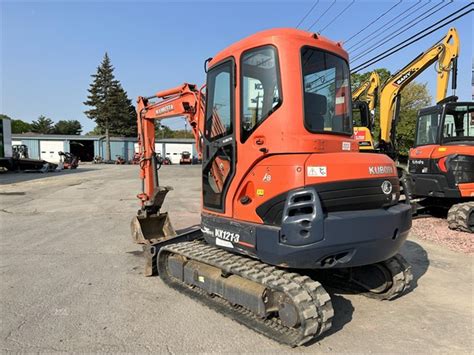 kubota kx121 3 value